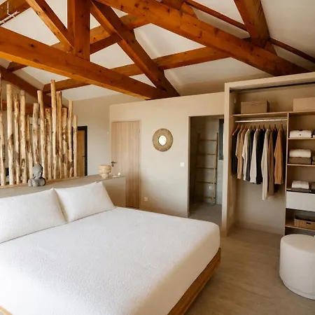 Casamore Hotel